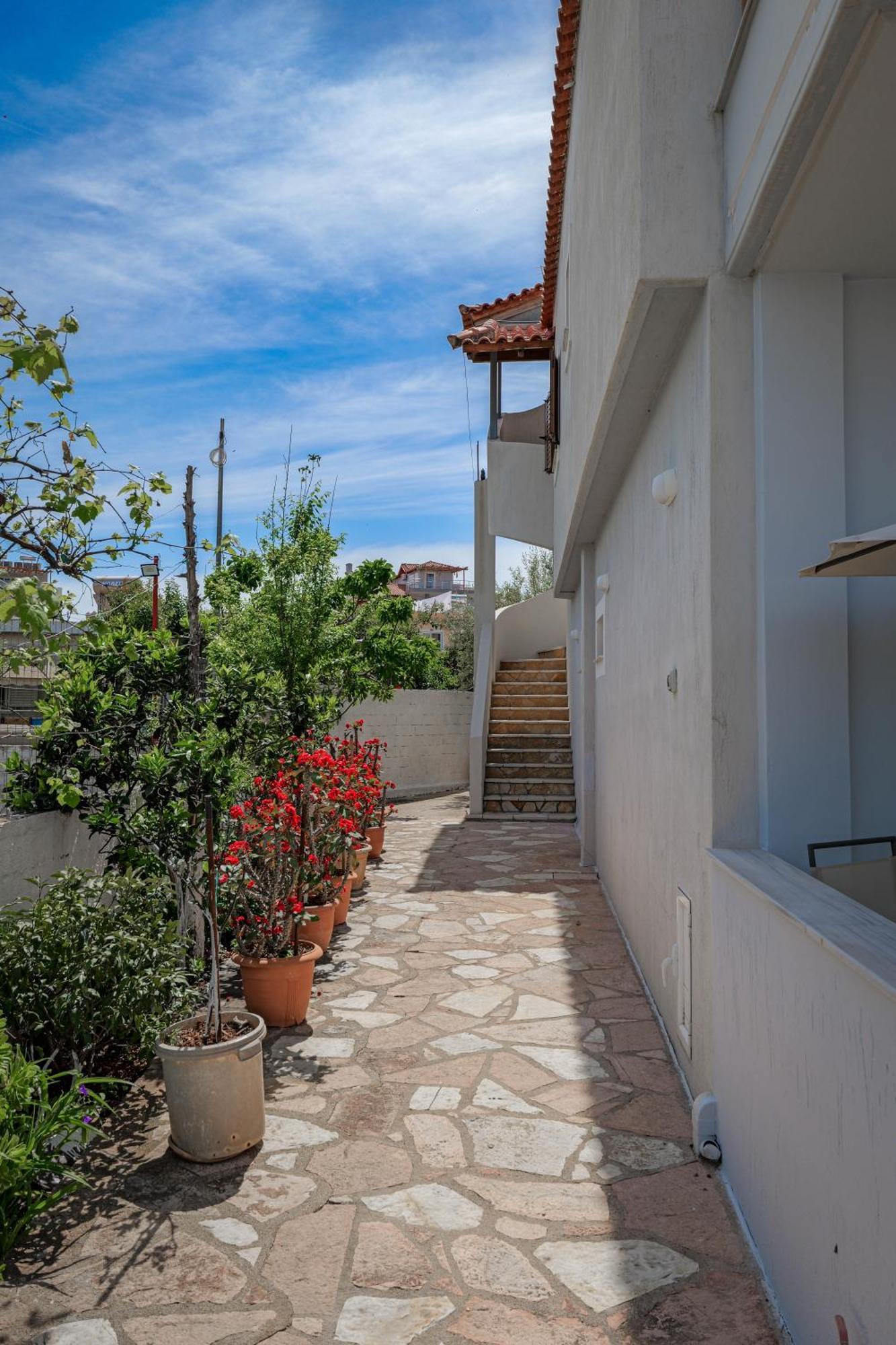 Guesthouse Moonlight Downtown Ksamil Ngoại thất bức ảnh